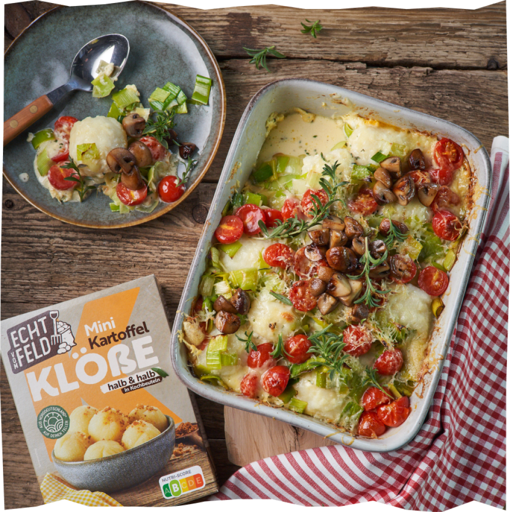 Auflauf aus dem Ofen holen und genießen.